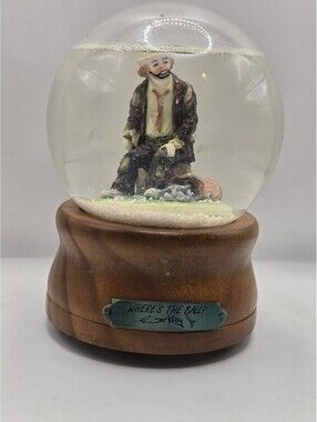 VTG Emmett Kelly Jr Where’s The Ball Clown Musical Snow Globe Music Box Flambro